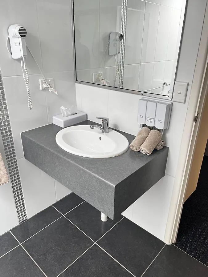 Y Motels Gympie