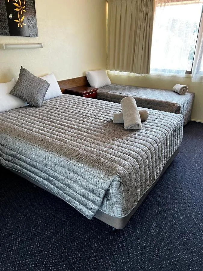 ***  Y Motels Gympie Australia